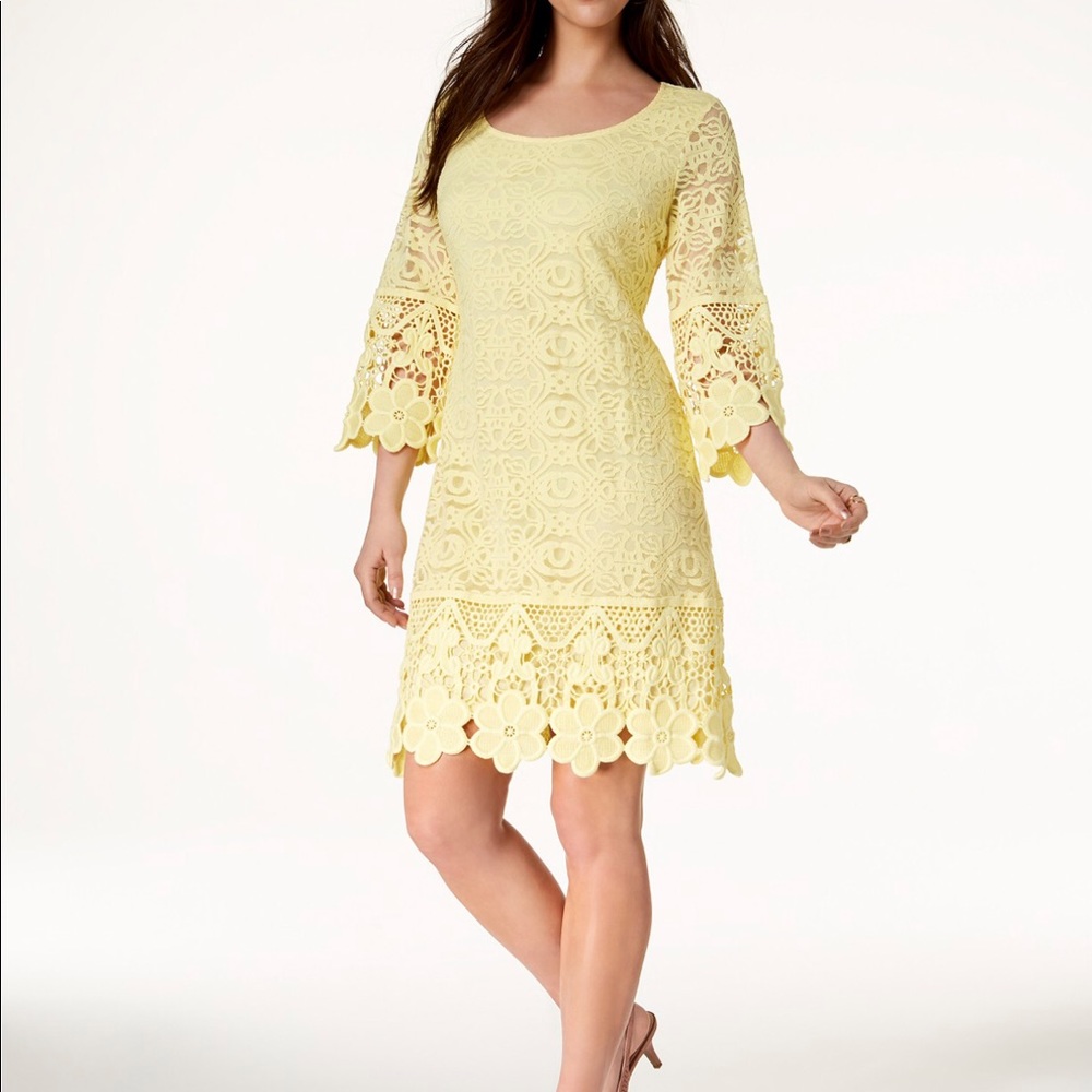 Alfani yellow lace dress 🌼🌼 crochet trim